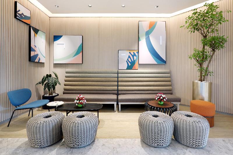 ibis Styles Semarang Simpang Lima - Lobi