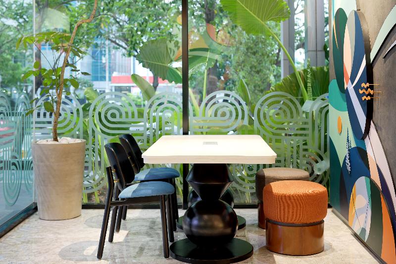 ibis Styles Semarang Simpang Lima - Lobi