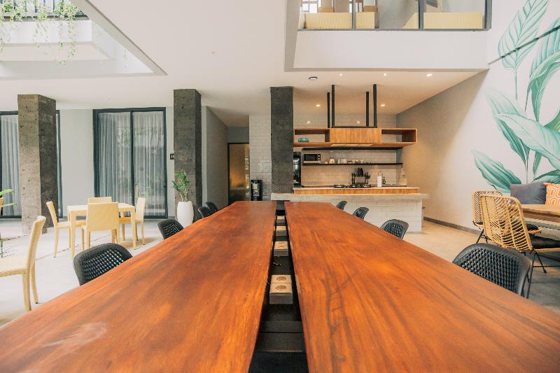 Bestah Coliving by Zuzu - Lobi