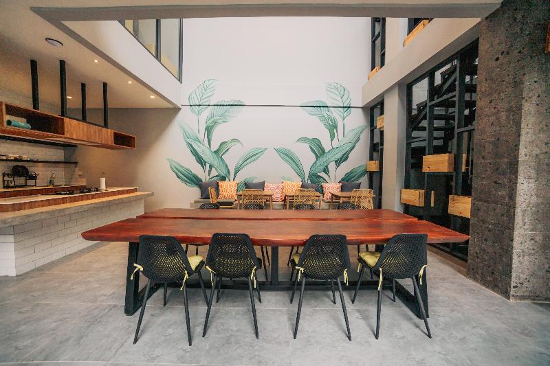 Bestah Coliving by Zuzu - Lobi