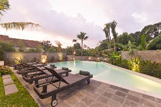 Musa Canggu by Zuzu fotoÄŸrafÄ±