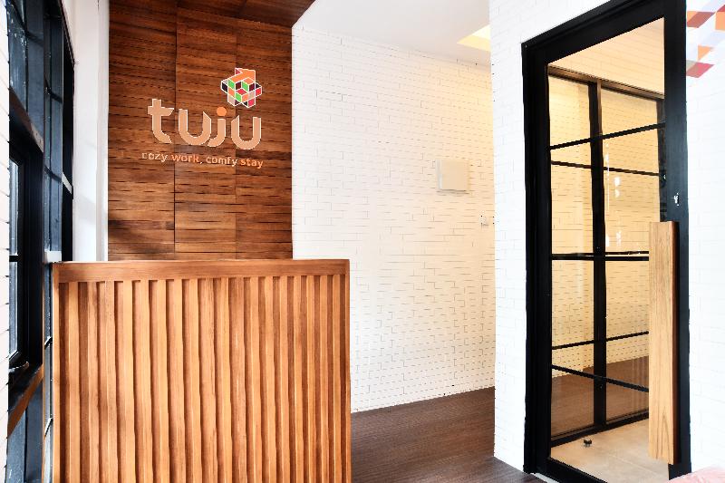 Tuju Arteri Pods by Zuzu - Lobi