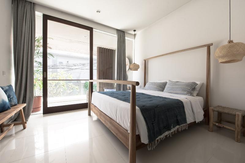 Pelangi 148 Beach Suites by ZUZU - Oda