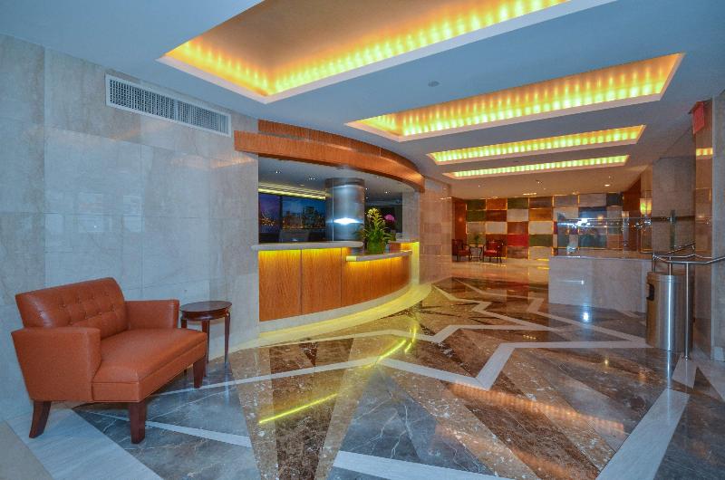 San Carlos Hotel - Lobi