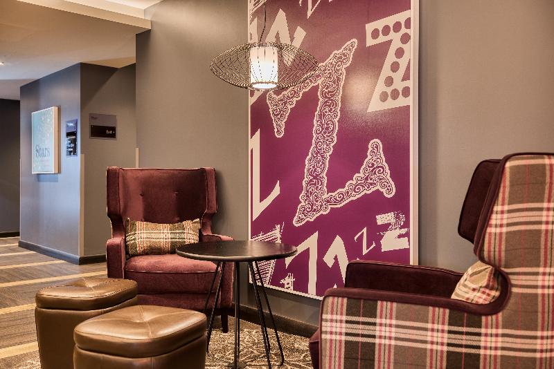 Premier Inn Edinburgh Cc Waverley - Bar
