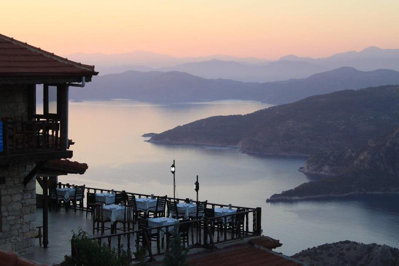 Yediburunlar Lighthouse - Genel