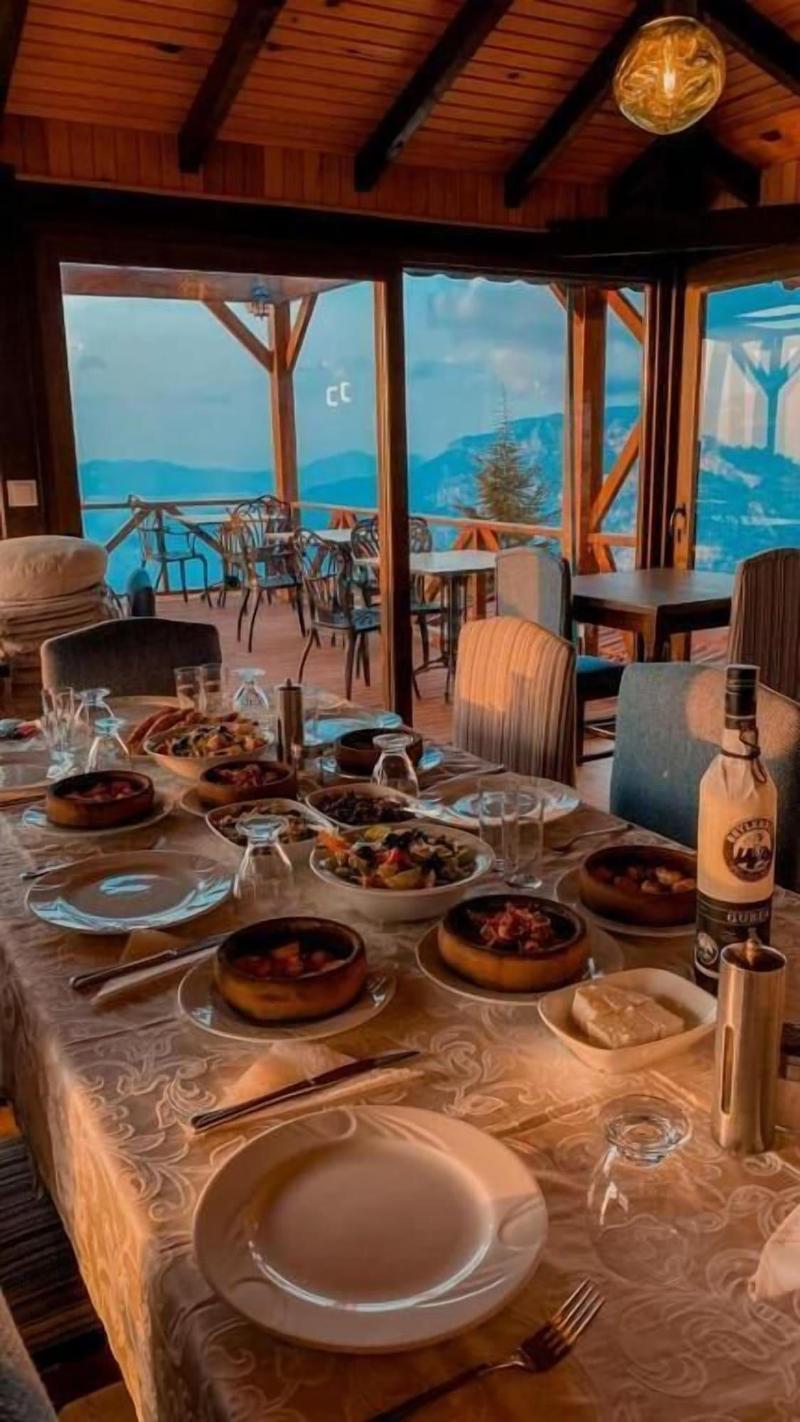 Yediburunlar Lighthouse - Restoran