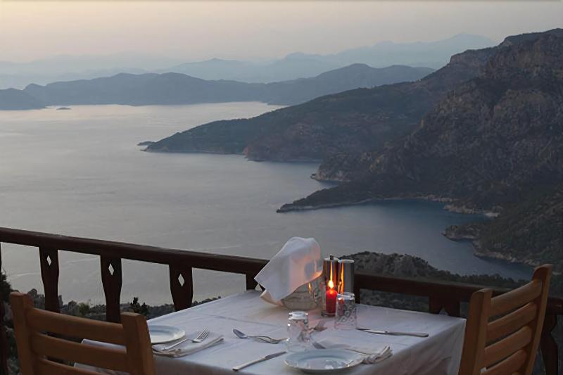 Yediburunlar Lighthouse - Restoran