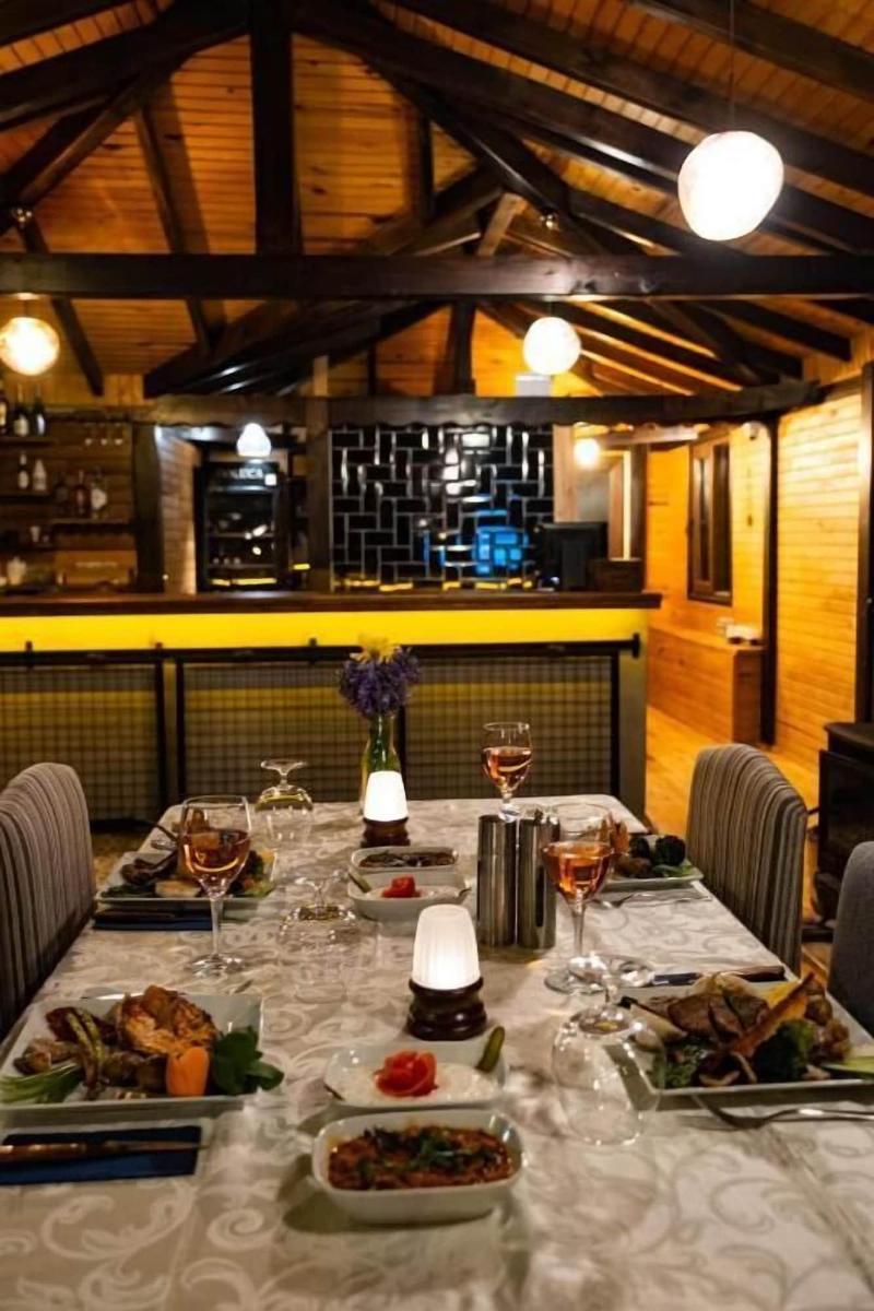 Yediburunlar Lighthouse - Restoran