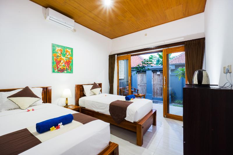 Nusa Bagus Homestay by Zuzu - Oda