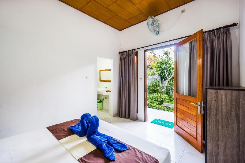 Nusa Bagus Homestay by Zuzu - Oda