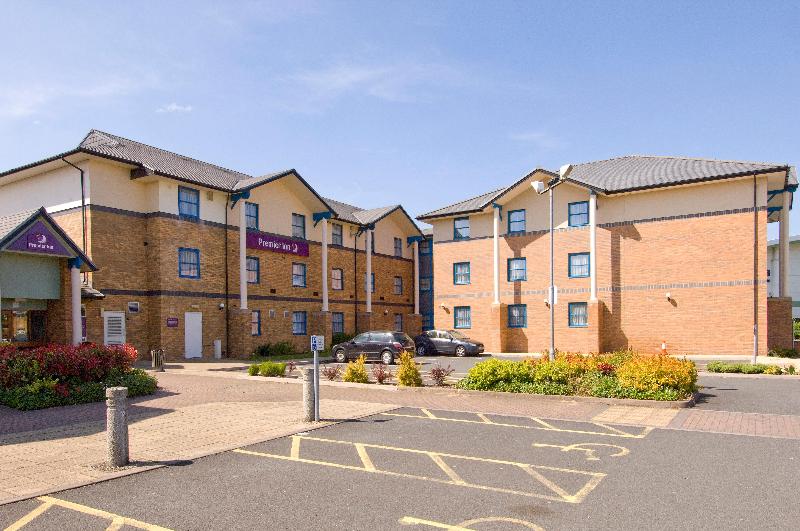 Premier Inn Wolverhampton North - Genel
