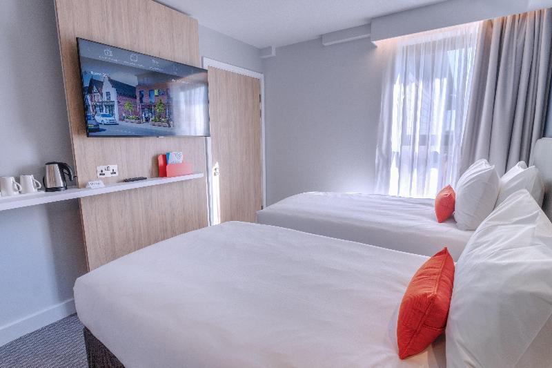 Holiday Inn Express Fleet - Oda