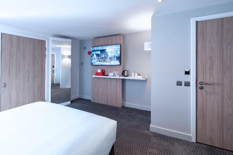 Holiday Inn Express Fleet - Oda