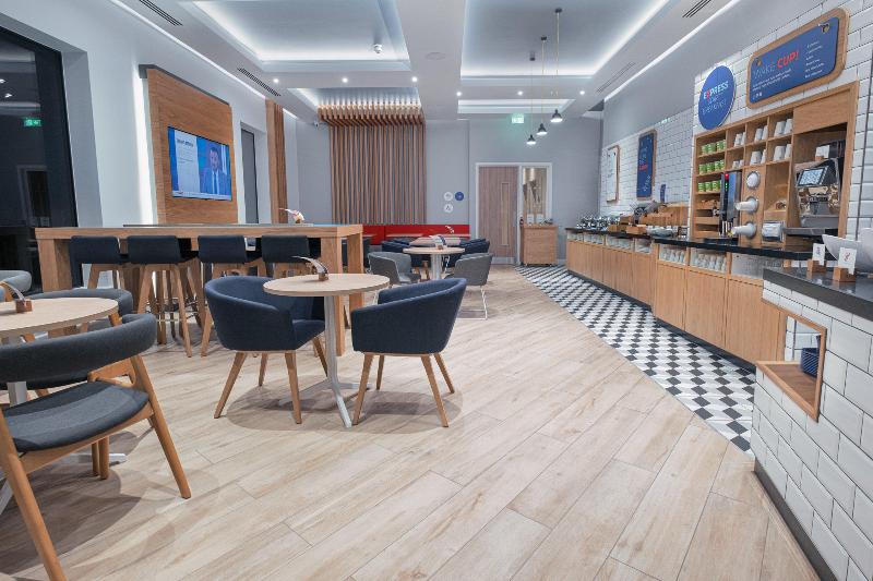 Holiday Inn Express Fleet - Restoran