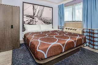 Super 8 by Wyndham Lindenhurst fotoÄŸrafÄ±