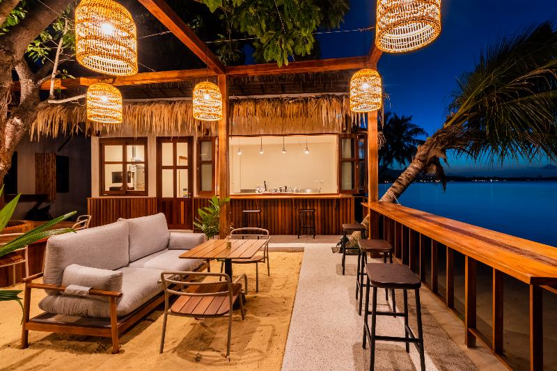 The Flow Samui Beach Resort - Bar