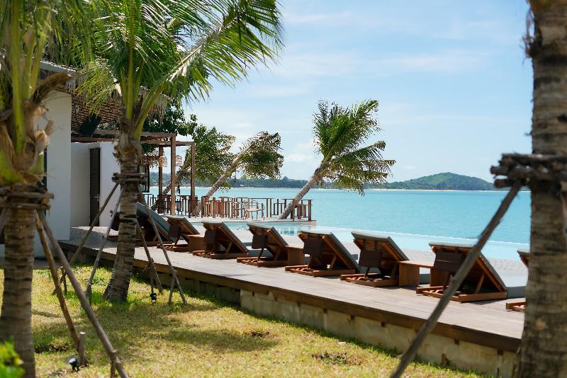 The Flow Samui Beach Resort - Havuz