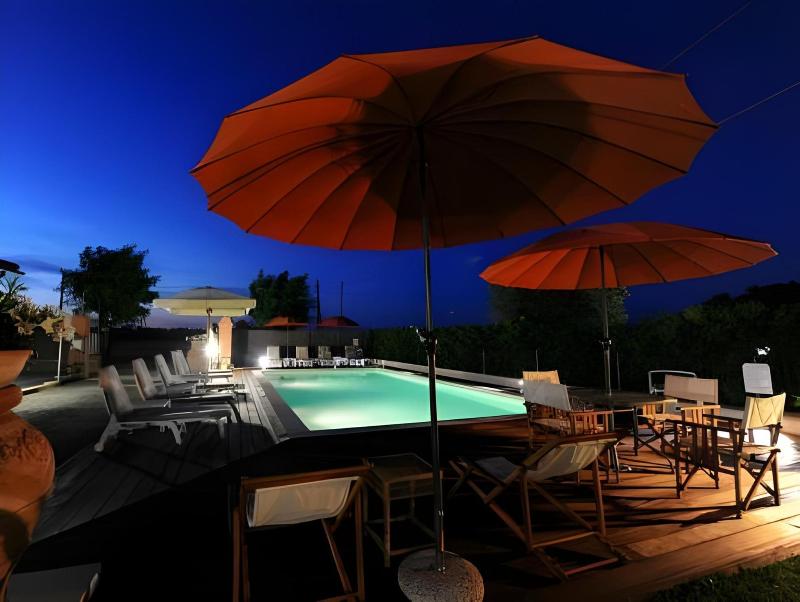 Agriturismo Le Due Ruote - Havuz