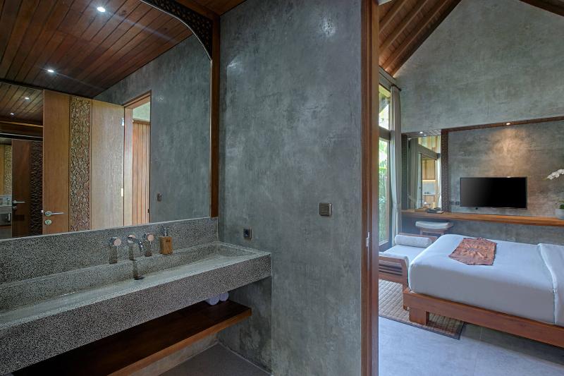 Taman Dharmawangsa Suites - Oda