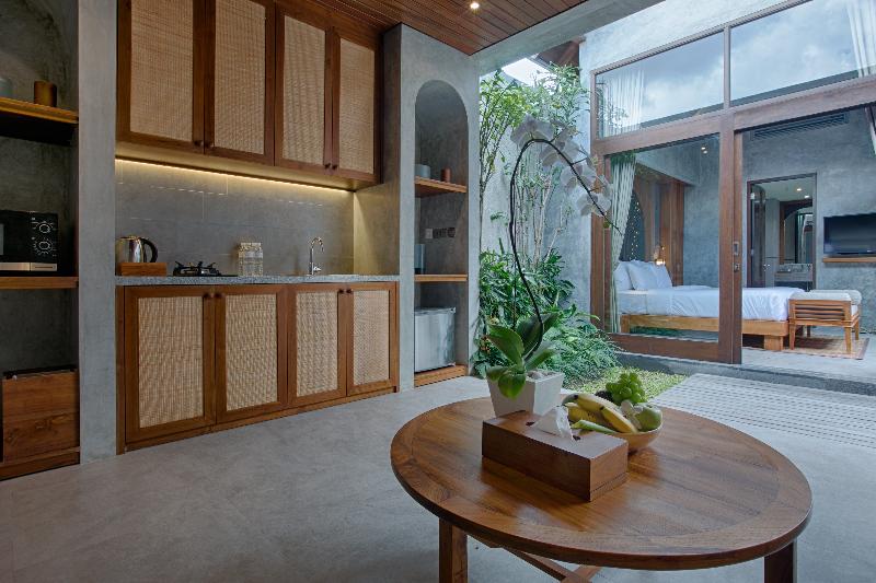 Taman Dharmawangsa Suites - Oda