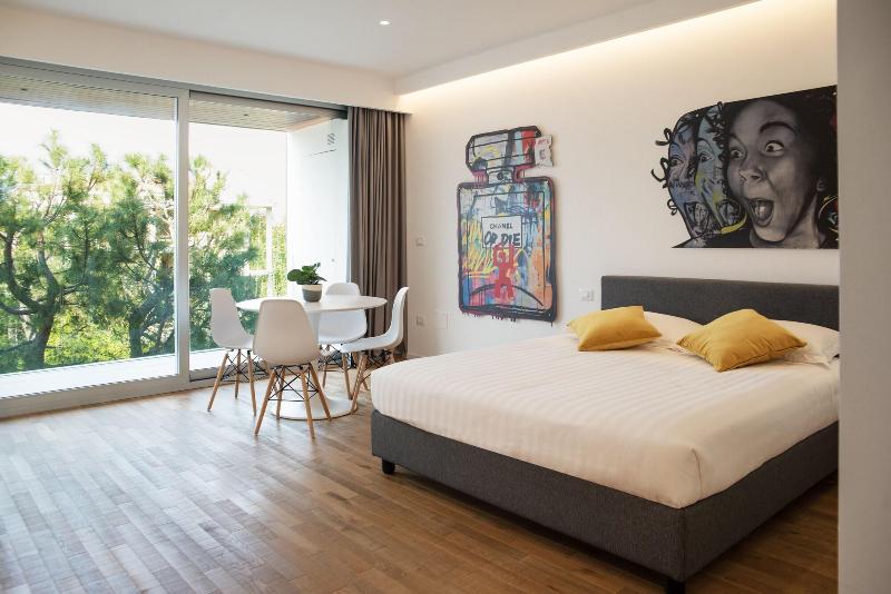 Marina Gardens Boutique & Suites - Oda