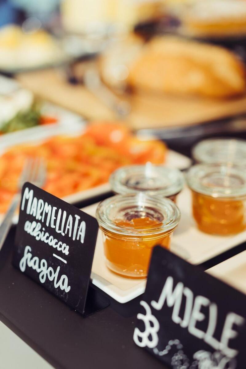 Marina Gardens Boutique & Suites - Restoran