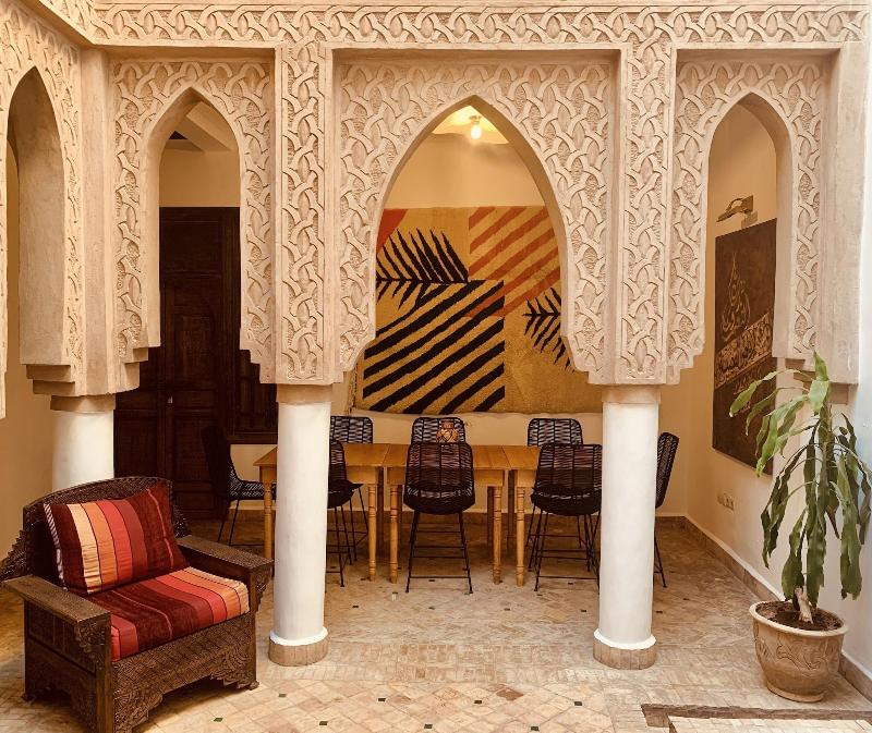 Riad Laksiba - Oda
