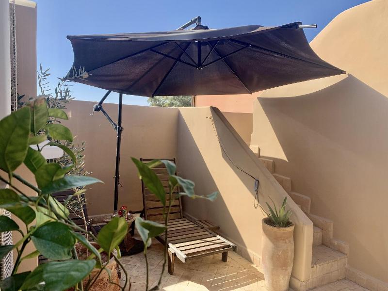 Riad Laksiba - Oda