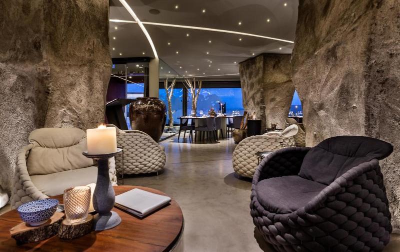 Vitoria Stone Hotel - Lobi