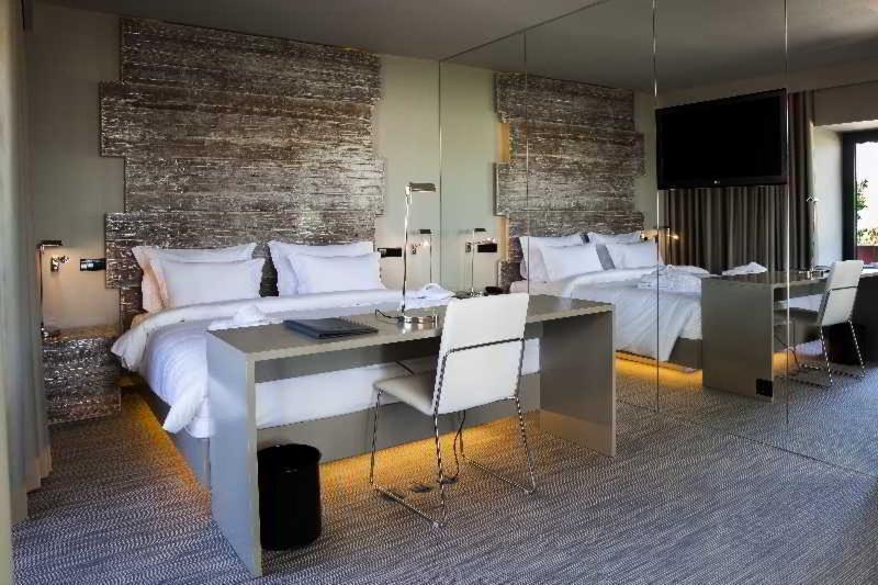 Vitoria Stone Hotel - Oda