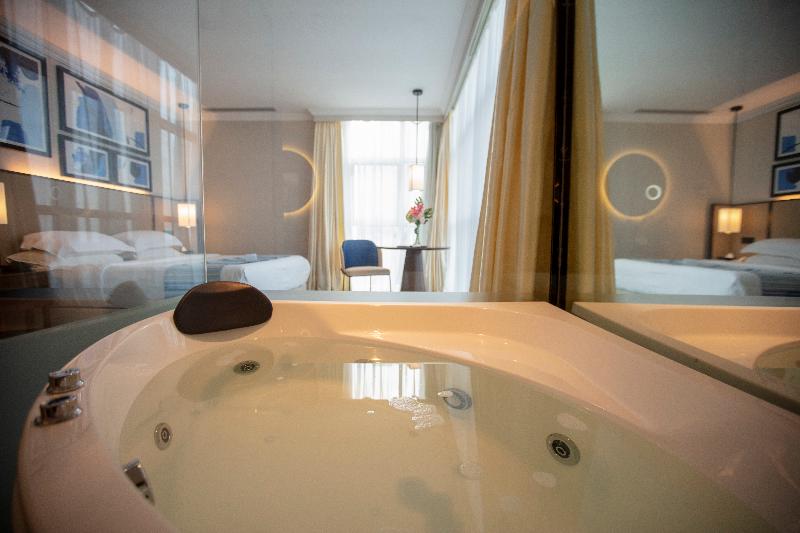 Prime Al Corniche Hotel - Genel