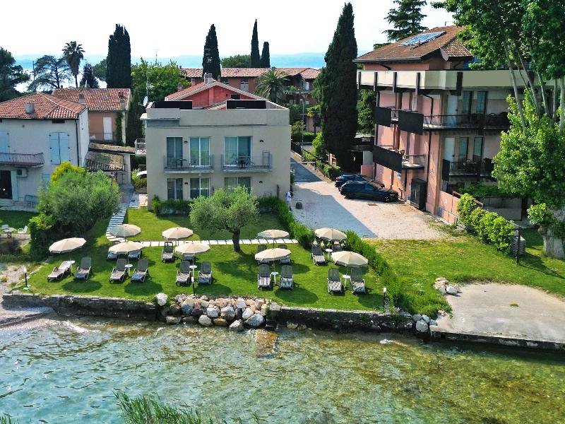 Villa Canneto - Lobi