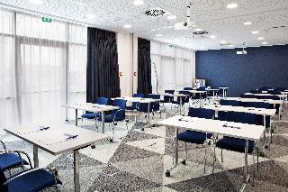 Holiday Inn Express Dusseldorf Airport fotoÄŸrafÄ±