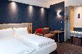 Holiday Inn Express Dusseldorf Airport oda fotoğrafı