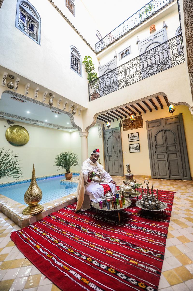 Riad Milouda - Genel