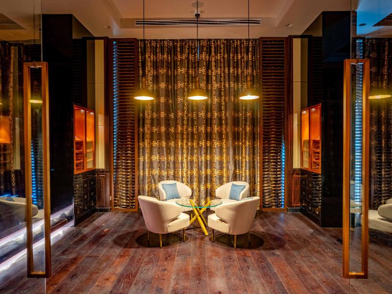 Rixos Marina Abu Dhabi - Bar