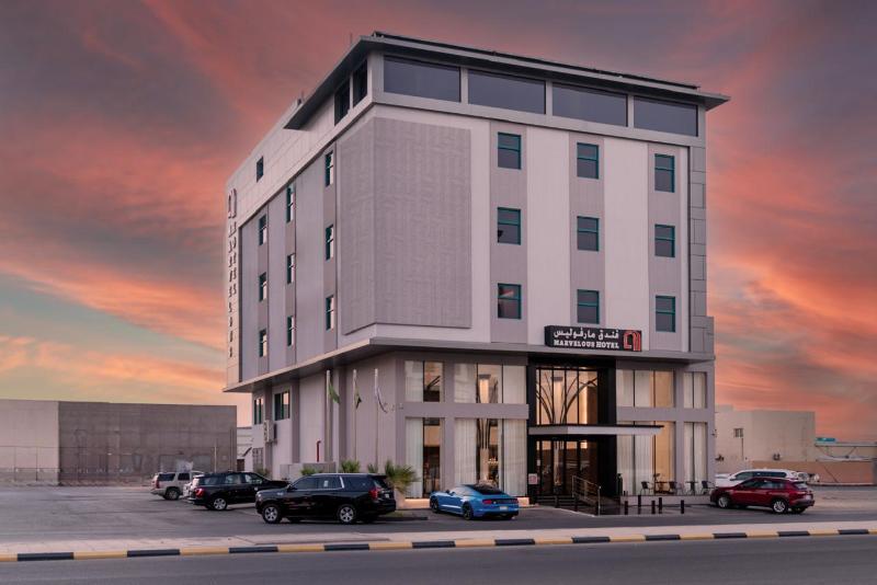 marvelous hotel - Genel