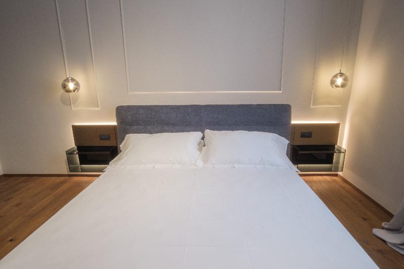 Palazzo Danisi Rooms & Suites - Oda