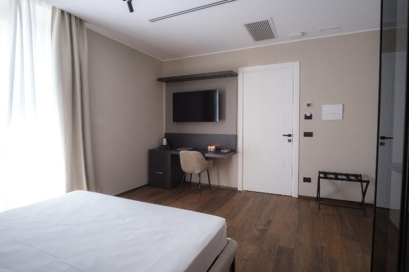 Palazzo Danisi Rooms & Suites - Oda