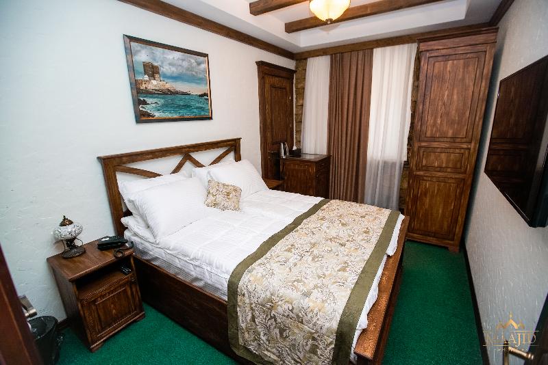 Maajid Hotel & Restaurant - Oda