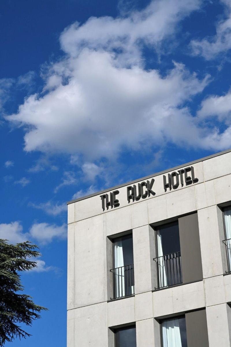 The Ruck Hotel - Genel