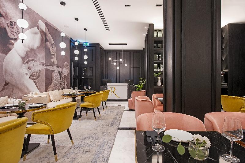 Gate Twenty Two Boutique Hotel - Lobi
