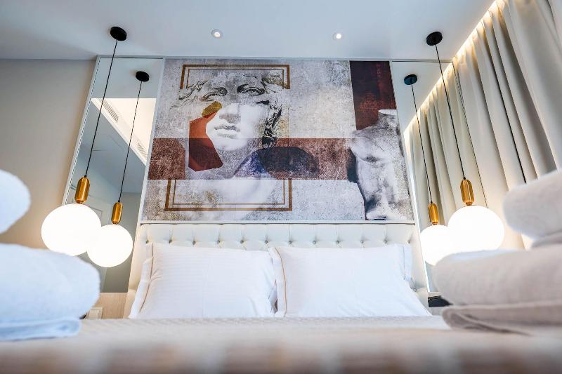Gate Twenty Two Boutique Hotel - Oda