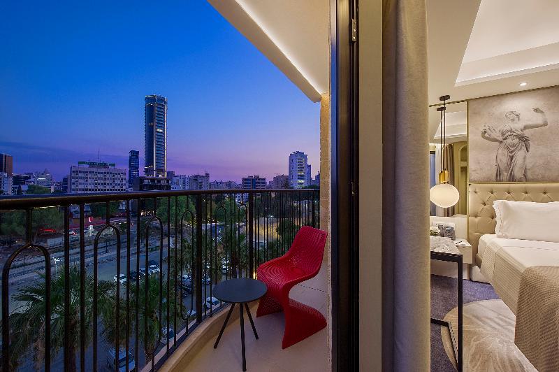 Gate Twenty Two Boutique Hotel - Oda