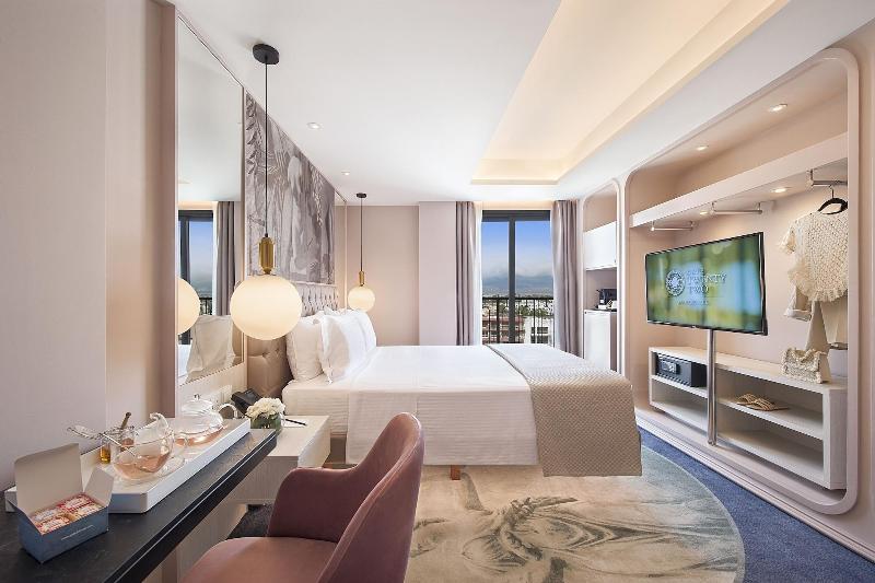 Gate Twenty Two Boutique Hotel - Oda
