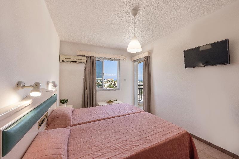 Seagull Hotel Apartments - Oda