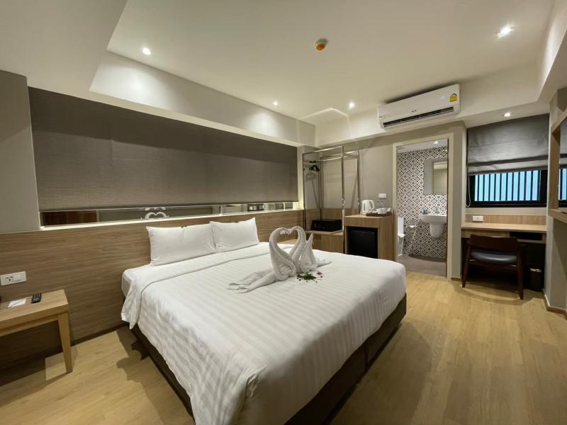 Almas Hotel Bangkok - Oda