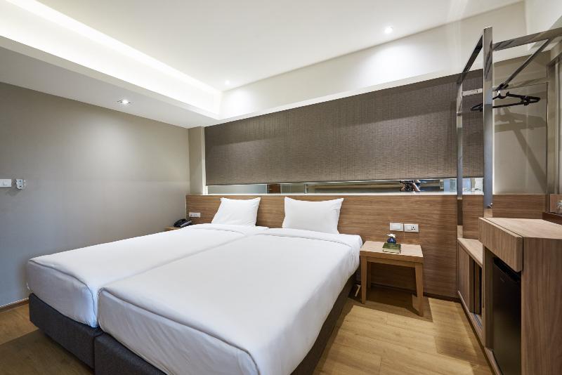 Almas Hotel Bangkok - Oda