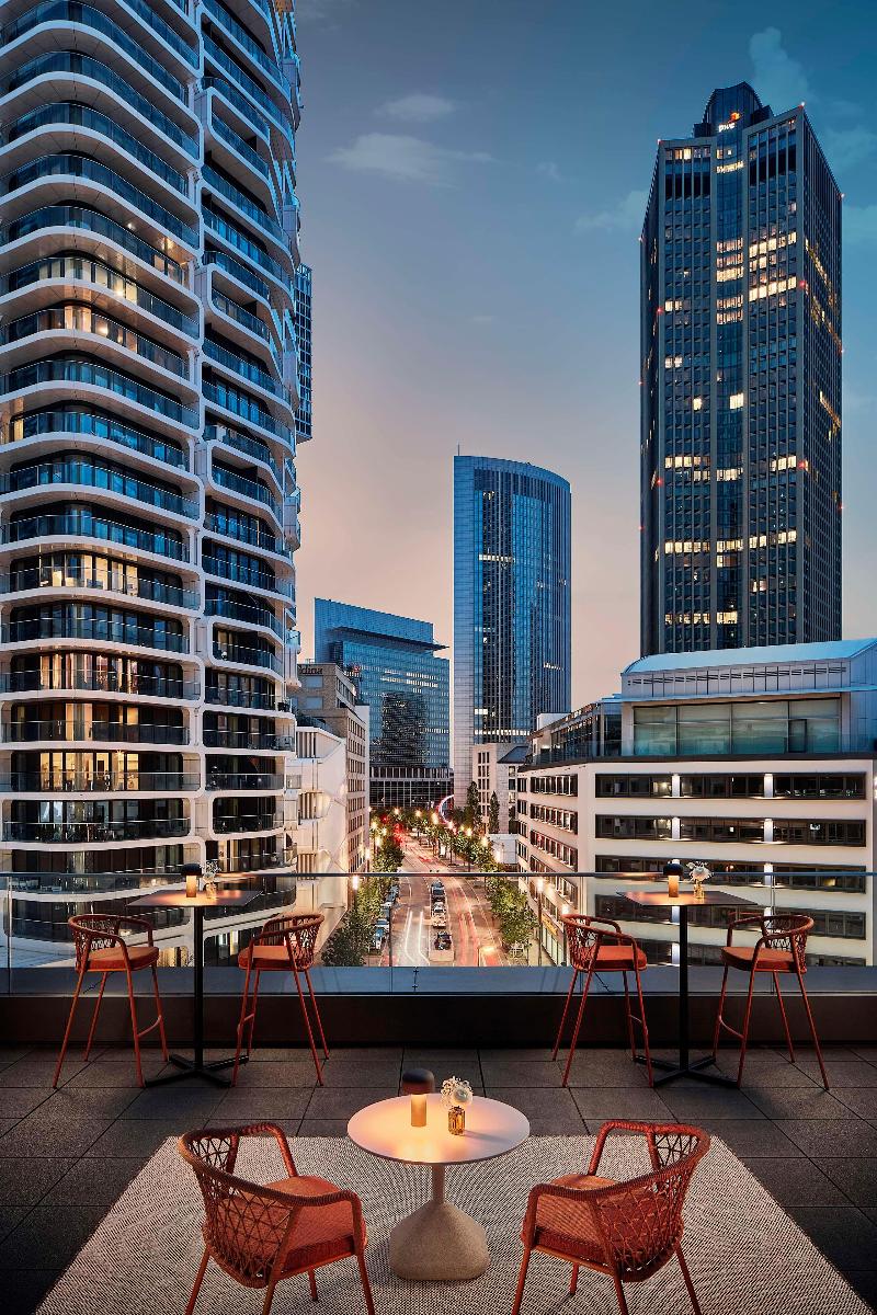 NH Collection Frankfurt Spin Tower - Bar